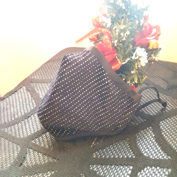 Accessories - $5 Sequin Face Mask